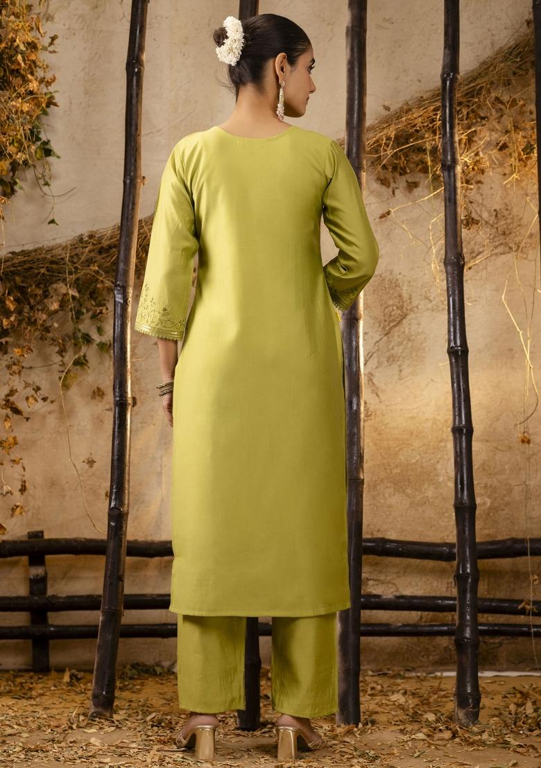 Mehendi Embroidered Silk Blend Kurta Set - Indya