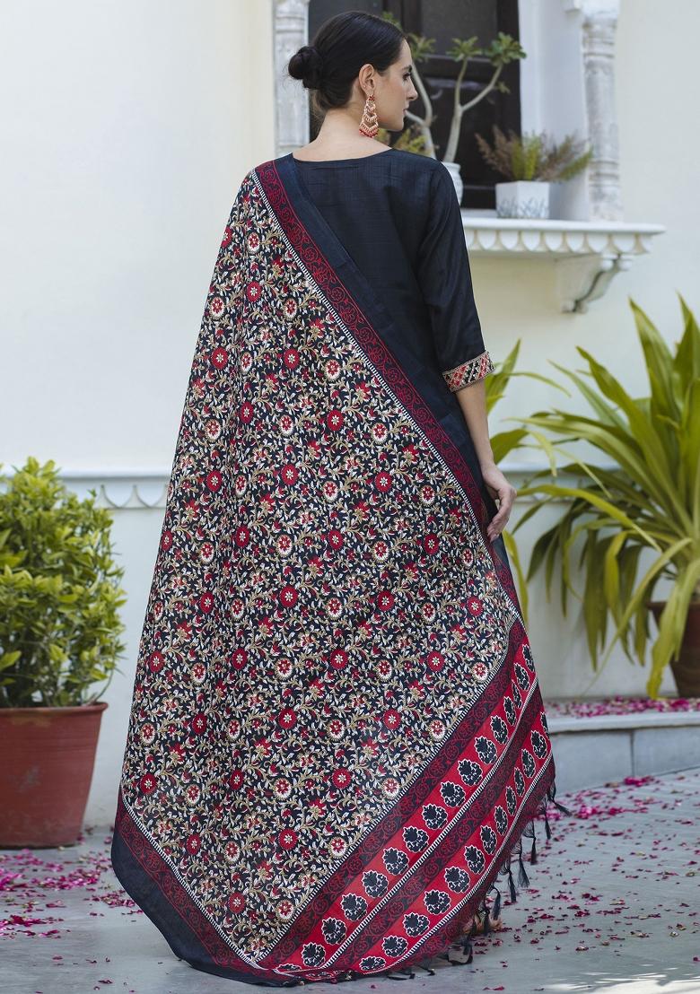 Black Embroidered Silk Blend Kurta Set - Indya