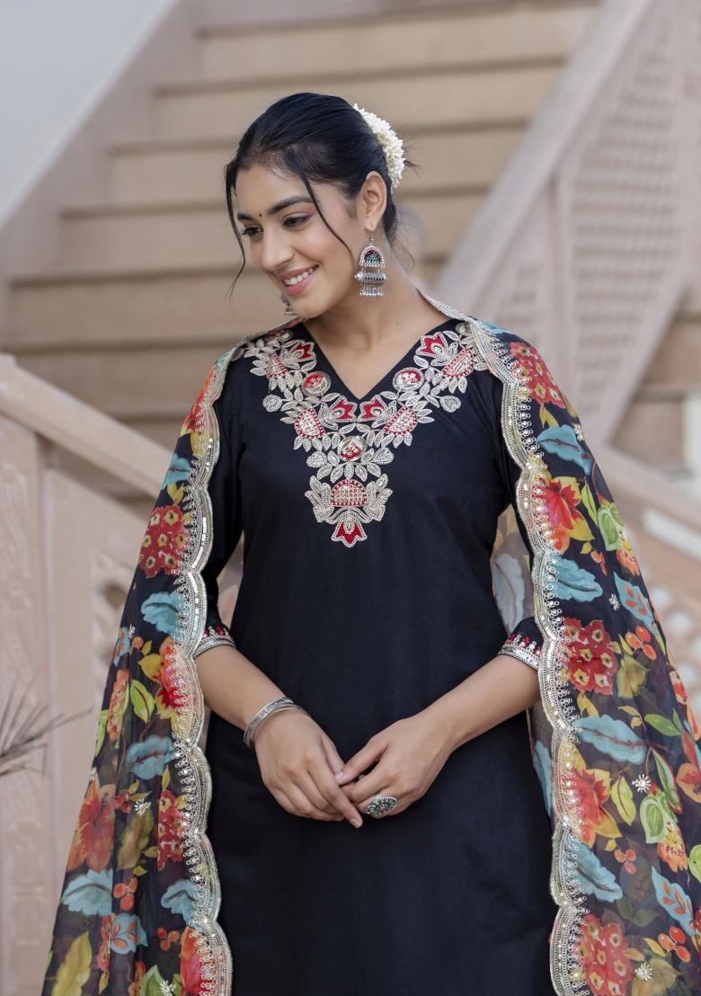 Black Embroidered Silk Blend Kurta Set - Indya