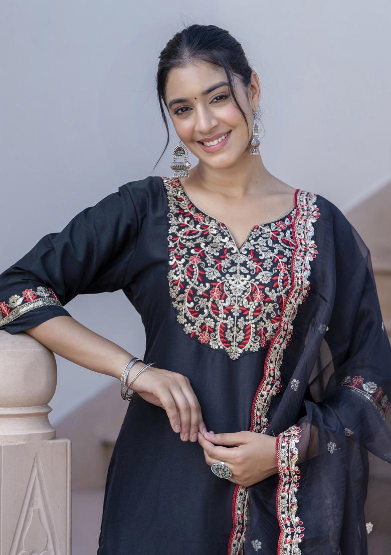 Black Embroidered Silk Blend Kurta Set - Indya