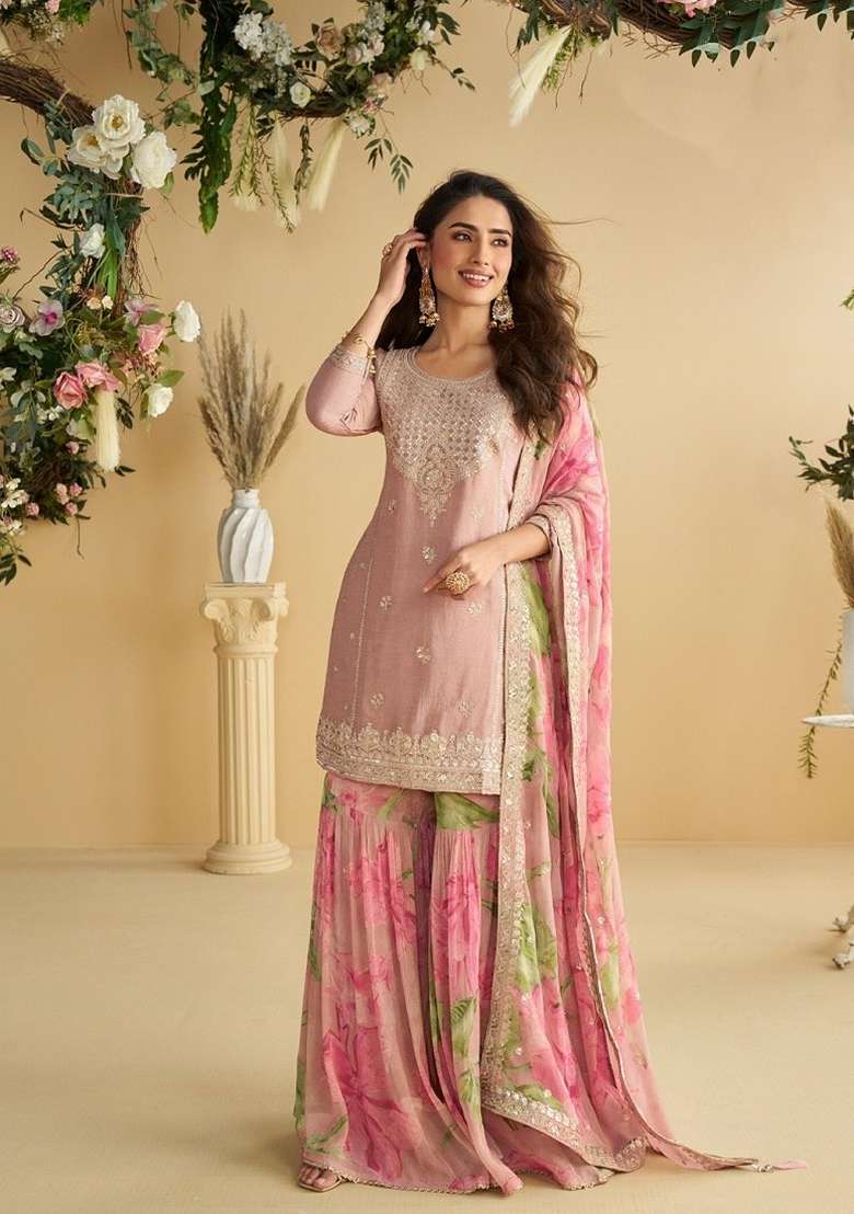 Peach Embroidered Chinon Kurta Set - Indya