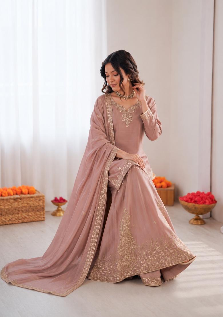 Onion Pink Embroidered Crepe Pakistani Suit Set - Indya