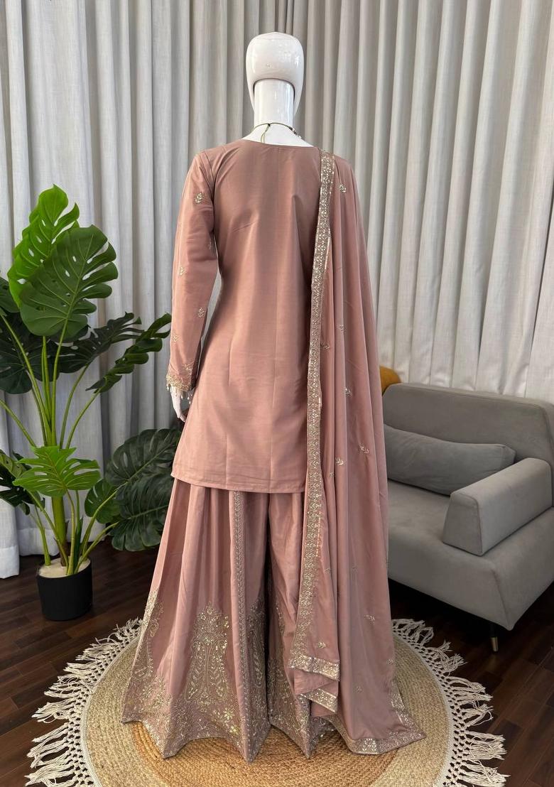 Onion Pink Embroidered Crepe Pakistani Suit Set - Indya