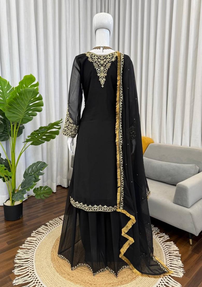 Black Embroidered Georgette Pakistani Suit Set - Indya
