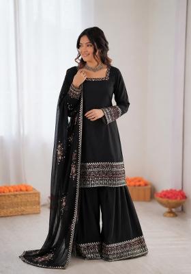 Black Embroidered Crepe Pakistani Suit Set