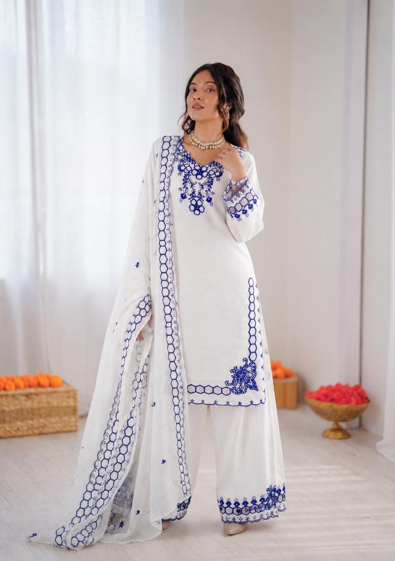 Off White Embroidered Silk Pakistani Suit Set - Indya