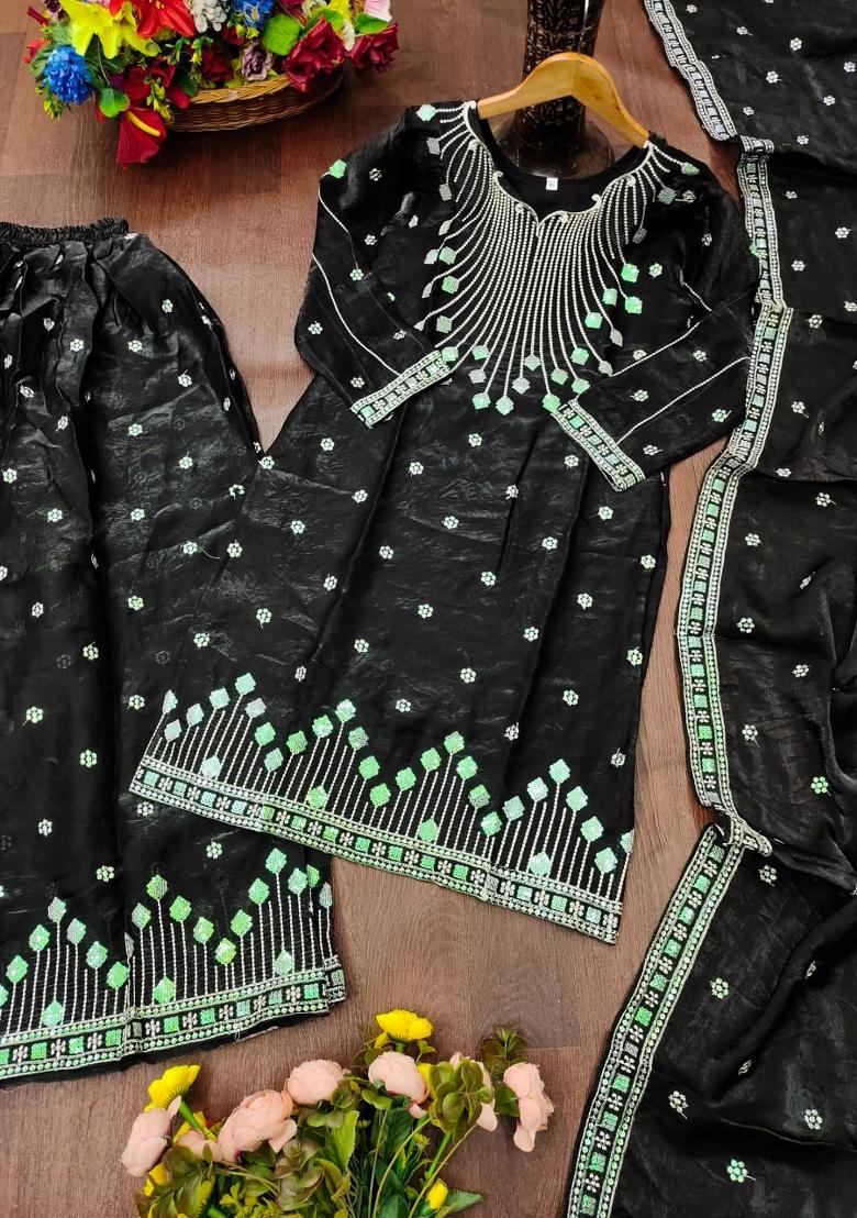Black Embroidered Silk Blend Kurta Set - Indya