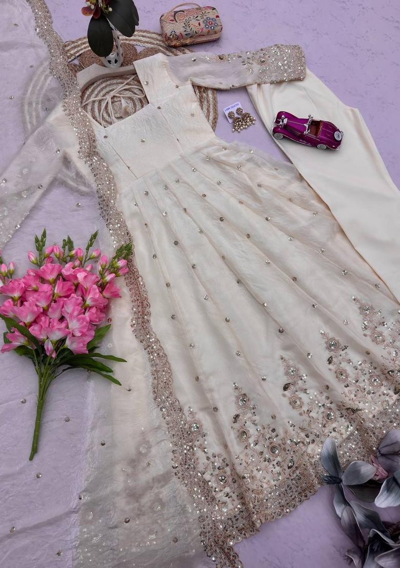 White Embroidered Cotton Kurta Set - Indya