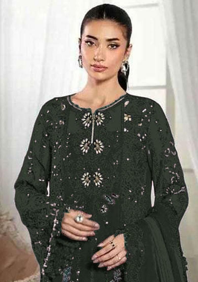 Green Embroidered Crunchy Kurta Set - Indya