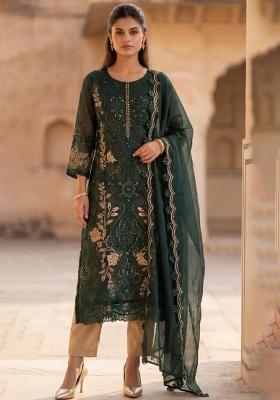 Green Embroidered Crunchy Kurta Set