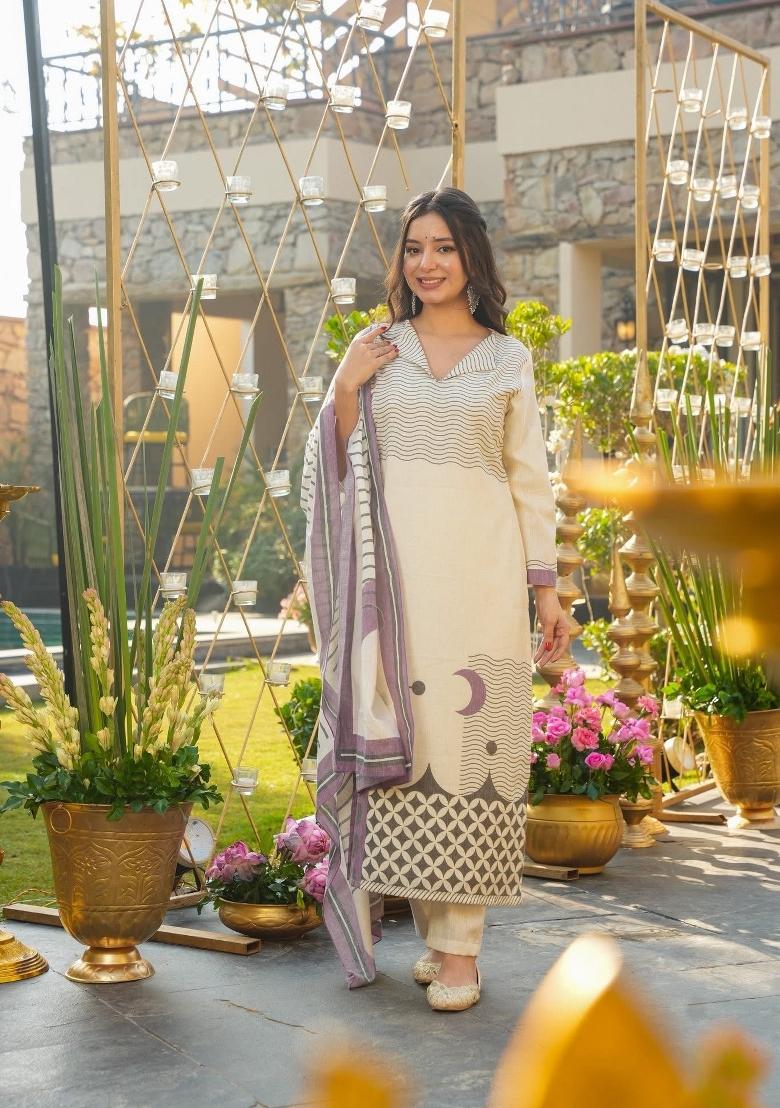 Off White Printed Muslin Kurta Set - Indya