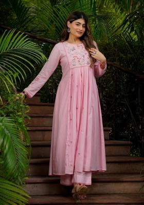 Pink Thread Work Silk Blend Kurta Set