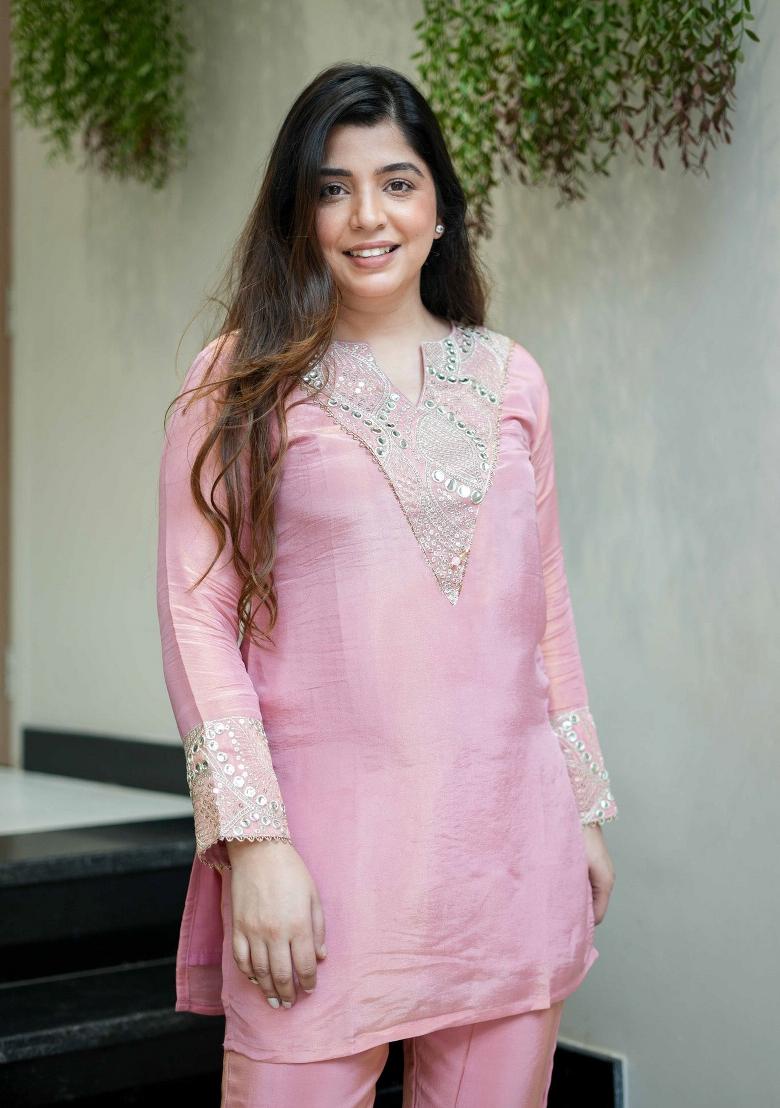 Baby Pink Embroidered Silk Blend Kurta Set - Indya