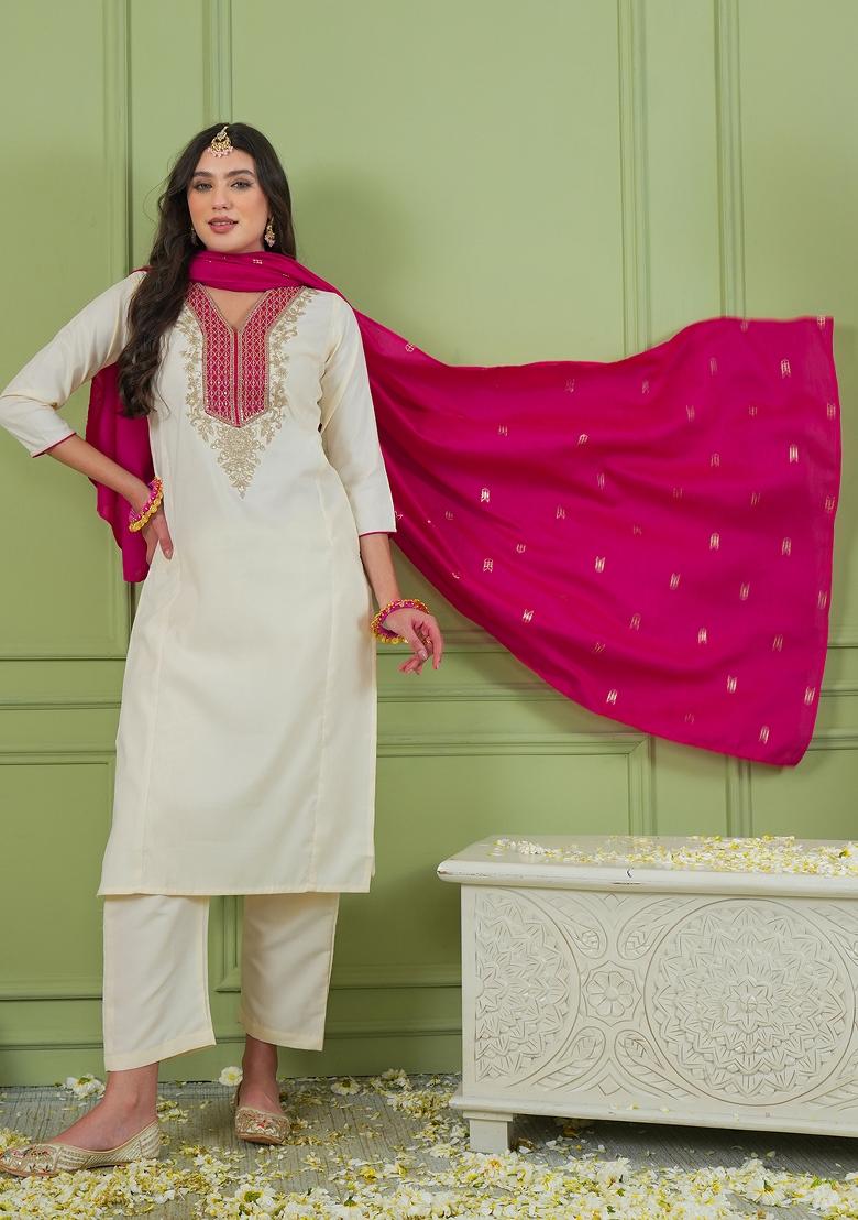 Off White Embroidered Simar Kurta Set - Indya
