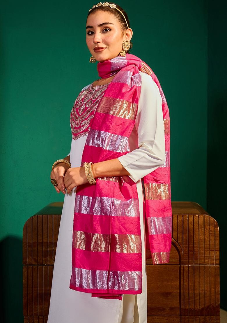 Gajari Embroidered Simar Kurta Set - Indya