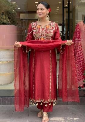 Maroon Embroidered Chanderi Kurta Set