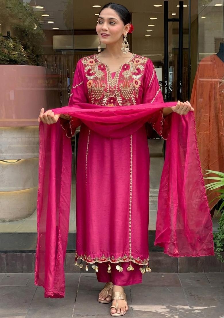 Pink Embroidered Chanderi Kurta Set - Indya