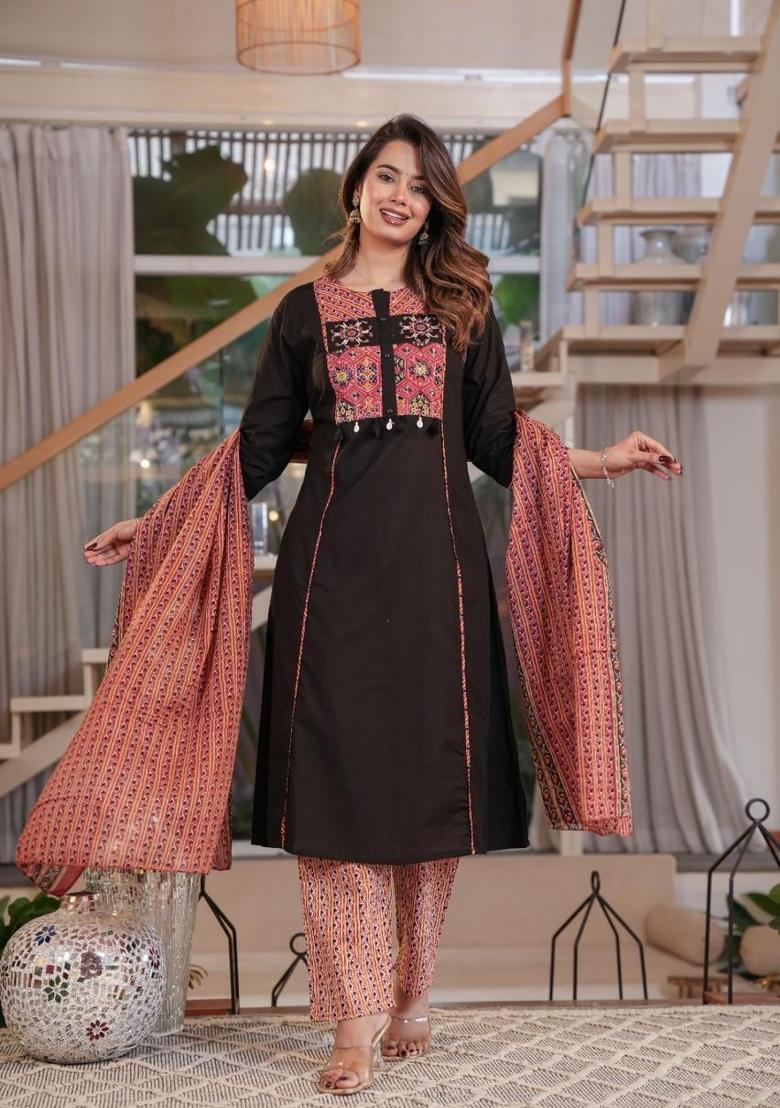 Black Embroidered Cotton Kurta Set - Indya