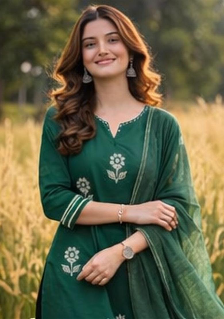 Green Embroidered Cotton Kurta Set - Indya