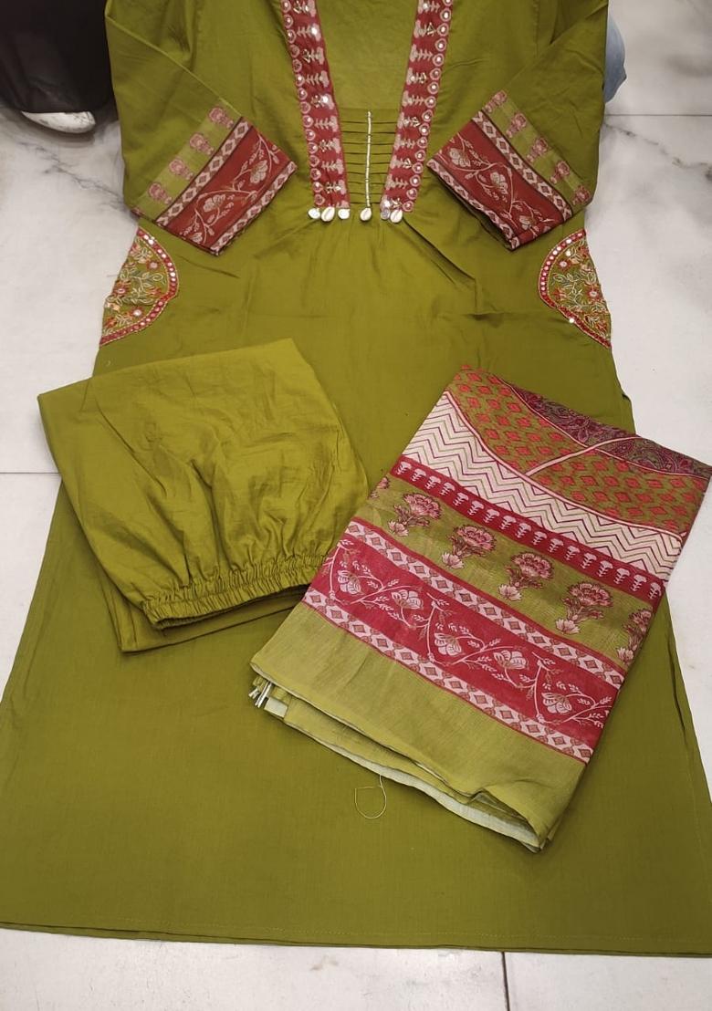 Green Embroidered Cotton Kurta Set - Indya