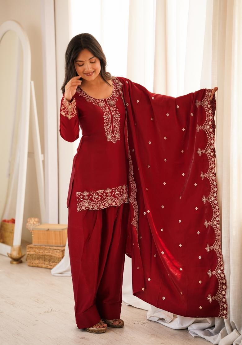 Red Sequin Work Silk Blend Kurta Set - Indya