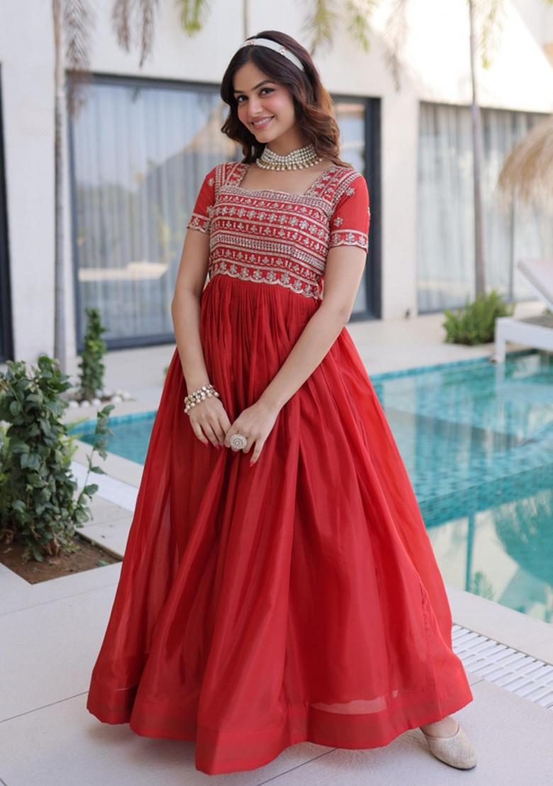 Red Embroidered Silk Blend Kurta - Indya