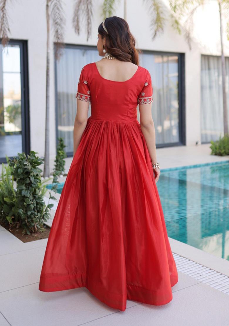 Red Embroidered Silk Blend Kurta - Indya