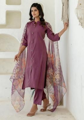 Maroon Embroidered Silk Blend Kurta Set