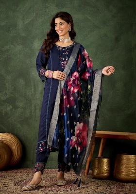 Blue Embroidered Silk Blend Kurta Set