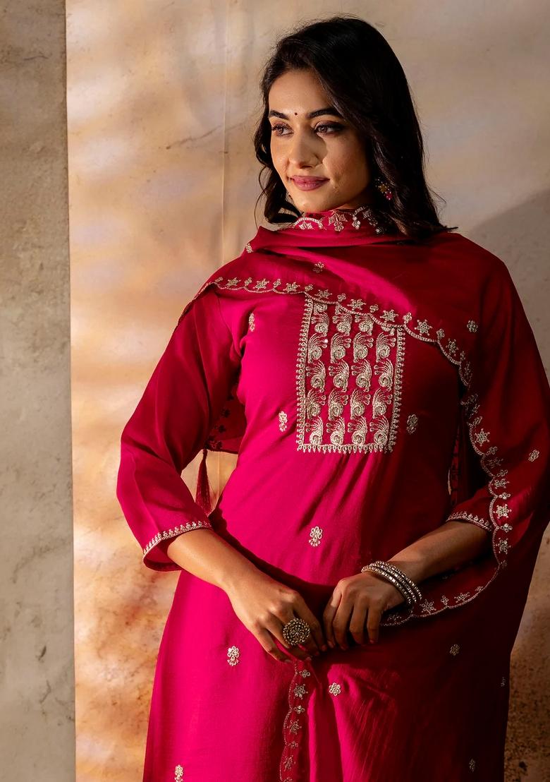 Pink Embroidered Silk Blend Kurta Set - Indya
