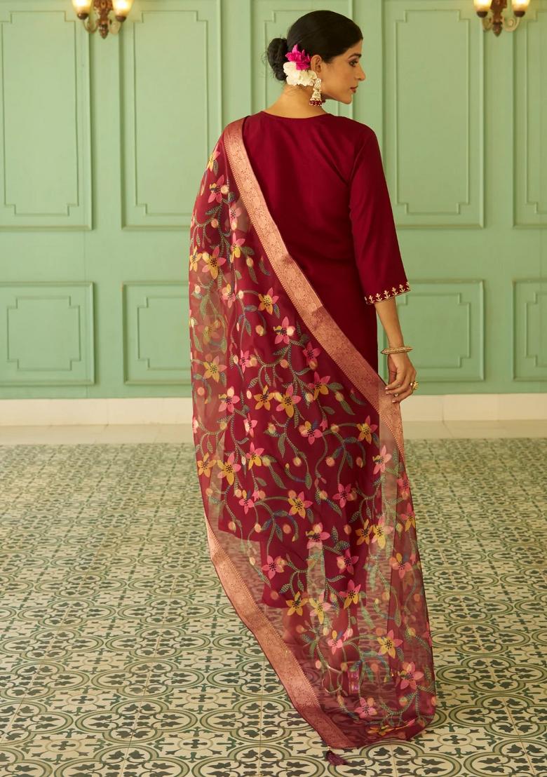 Maroon Embroidered Silk Blend Kurta Set - Indya
