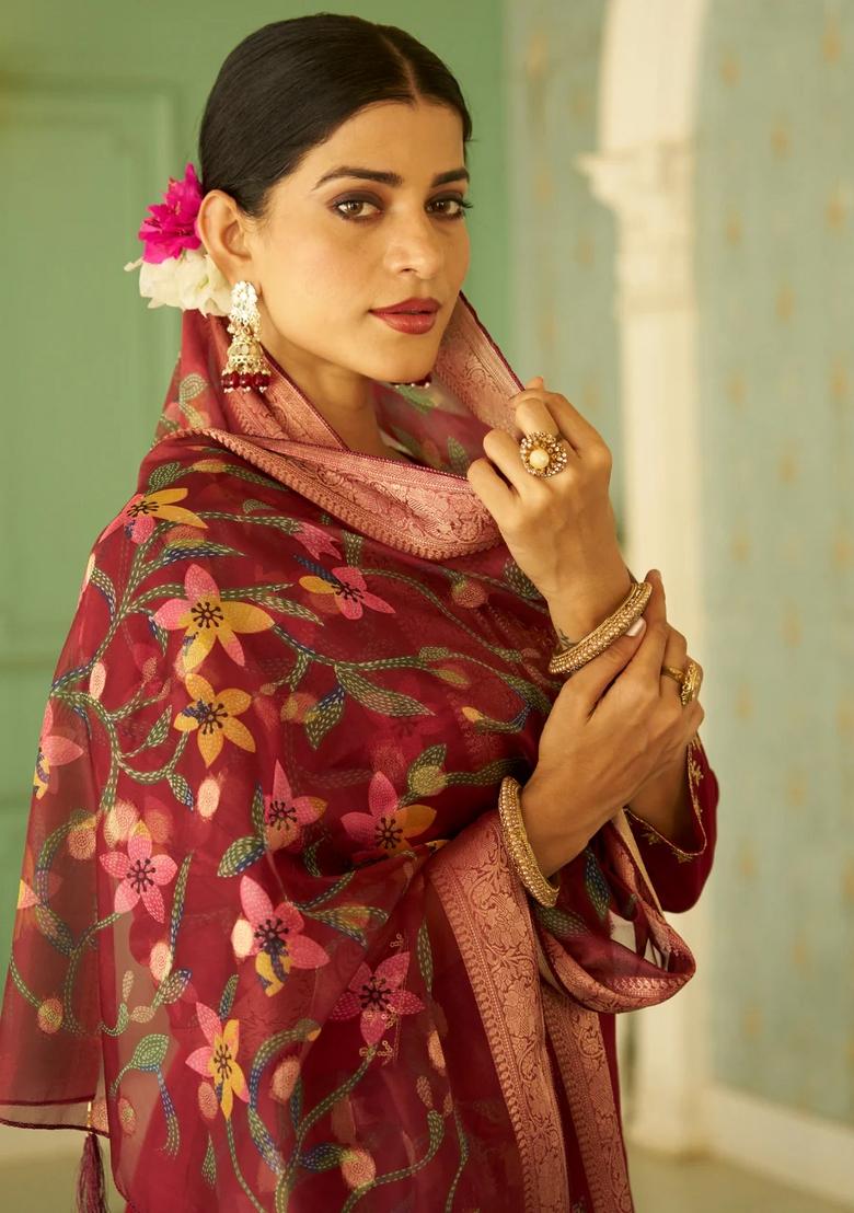 Maroon Embroidered Silk Blend Kurta Set - Indya
