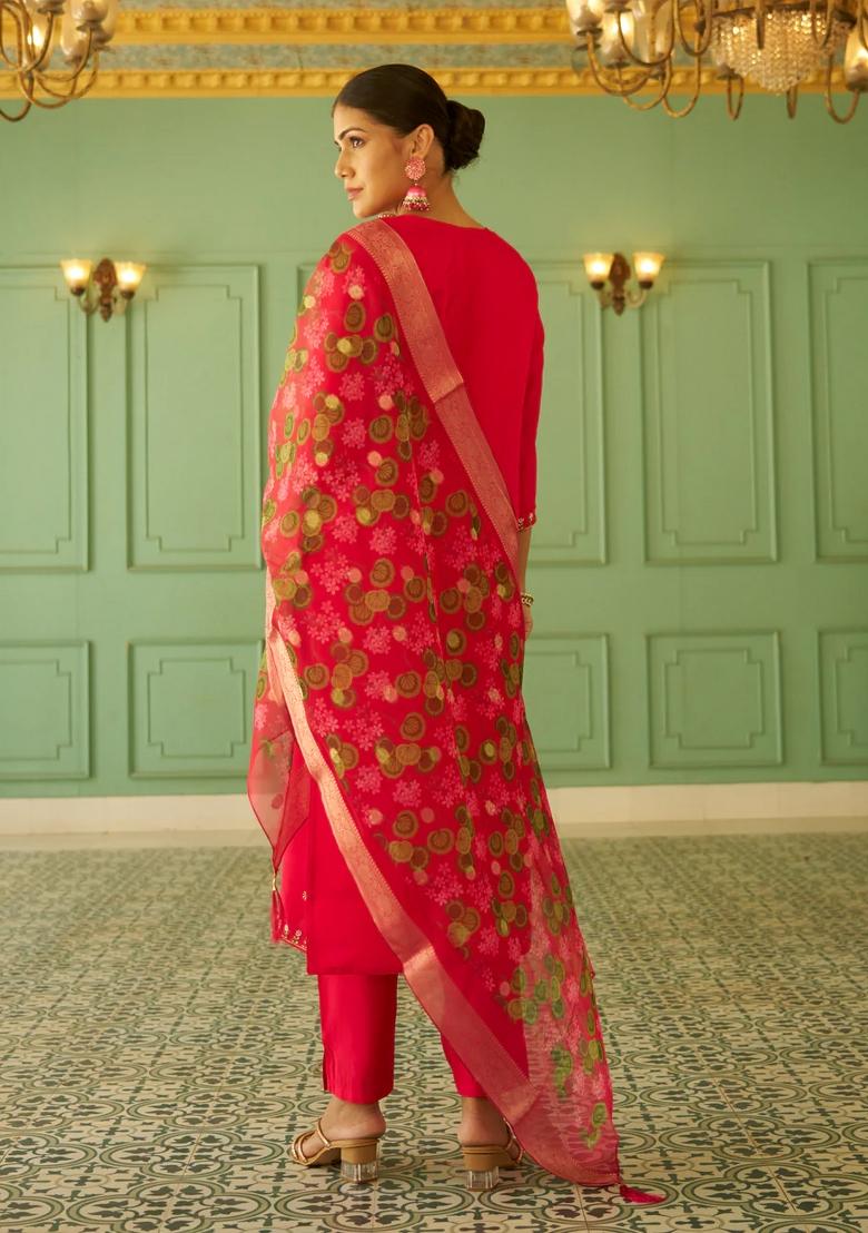 Pink Embroidered Silk Blend Kurta Set - Indya