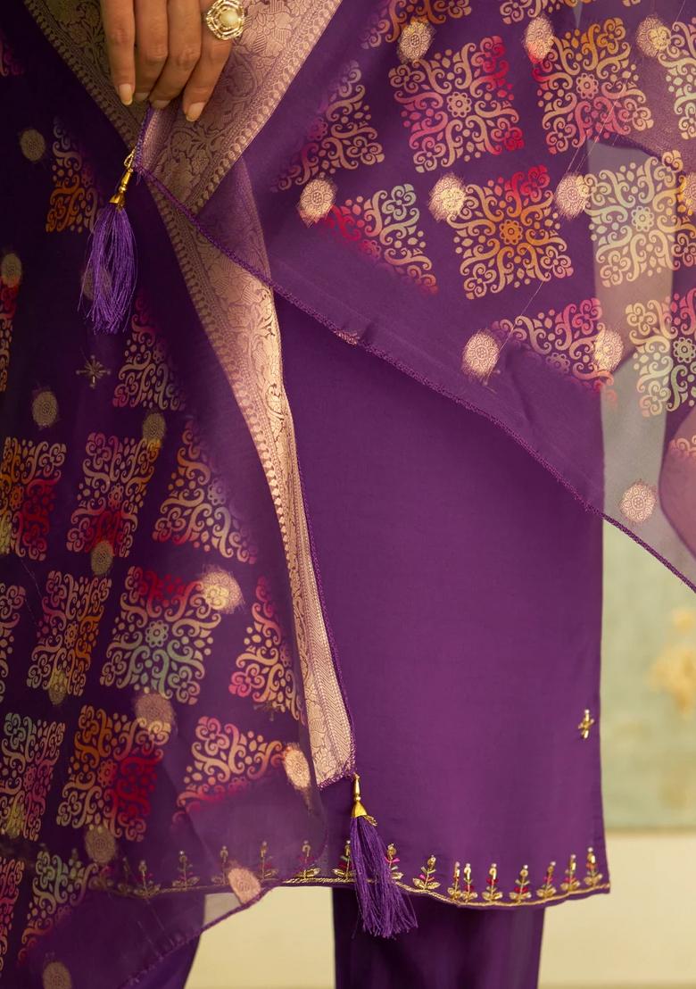 Purple Embroidered Silk Blend Kurta Set - Indya