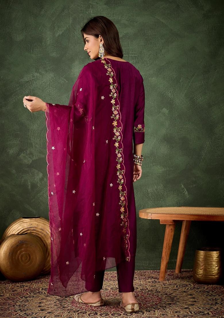 Purple Embroidered Silk Blend Kurta Set - Indya