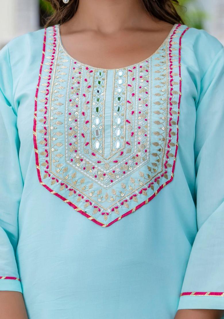 Blue Embroidered Silk Blend Kurta Set - Indya