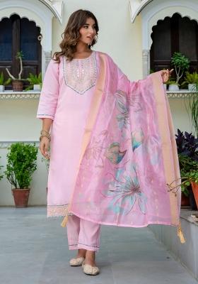 Pink Embroidered Silk Blend Kurta Set