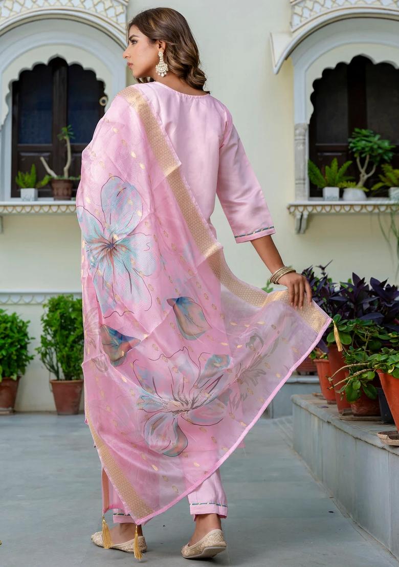 Pink Embroidered Silk Blend Kurta Set - Indya