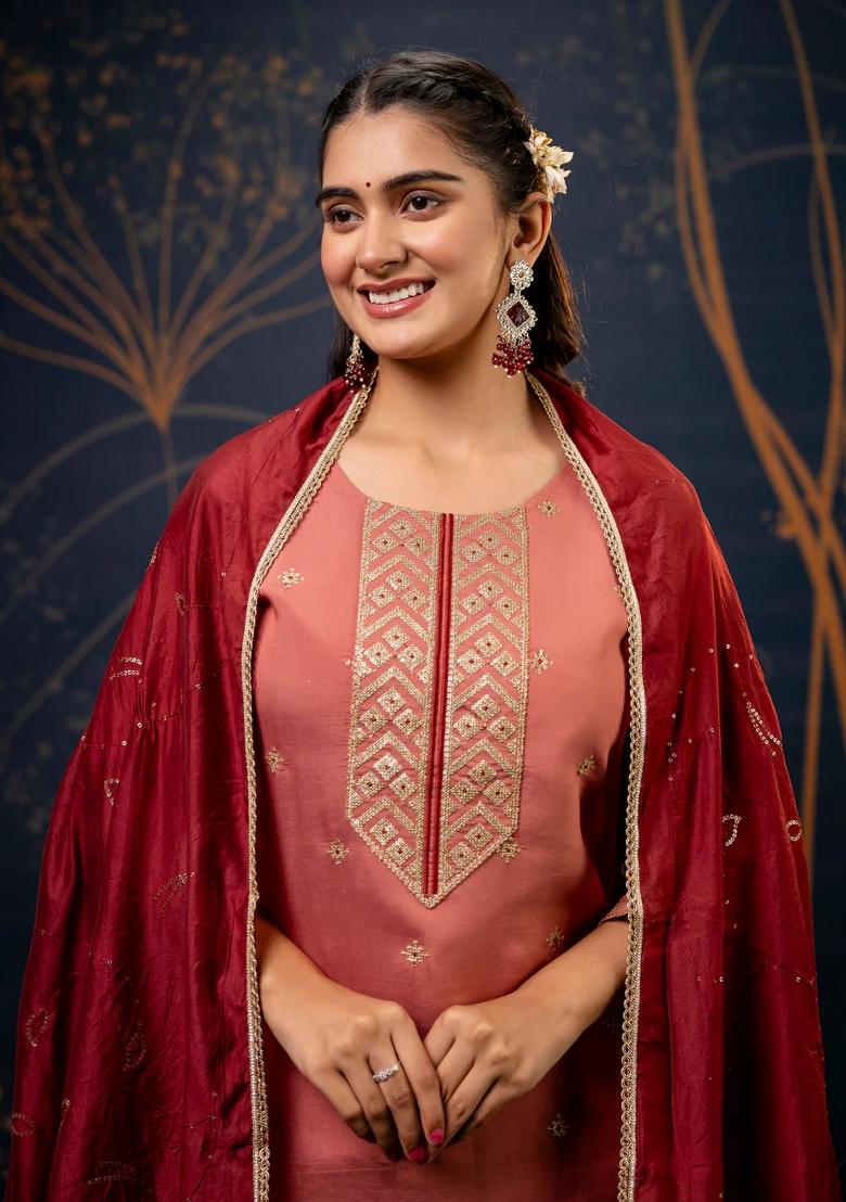 Pink Embroidered Silk Blend Kurta Set - Indya