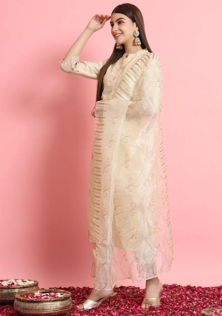 Cream Embroidered Silk Blend Kurta Set - Indya