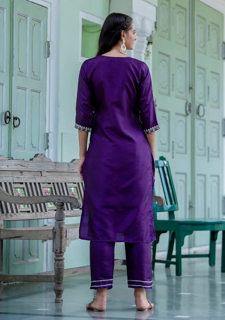 Purple Embroidered Silk Blend Kurta Set - Indya