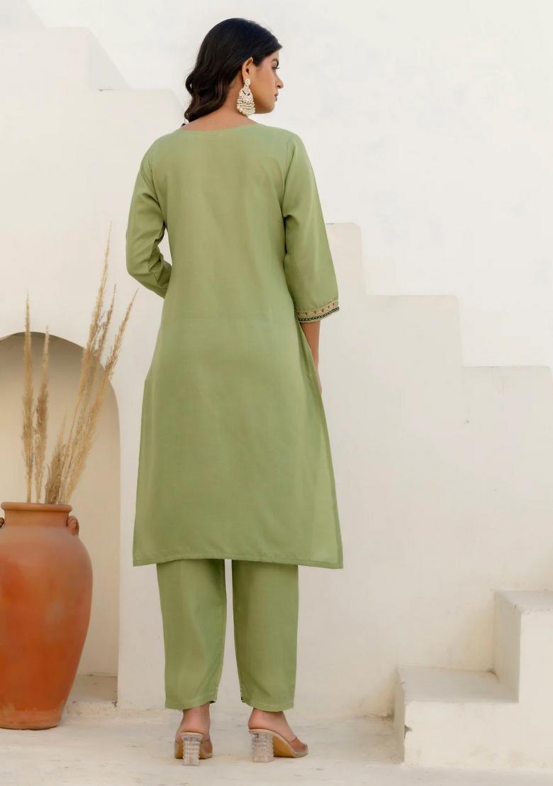 Green Embroidered Cotton Kurta Set - Indya