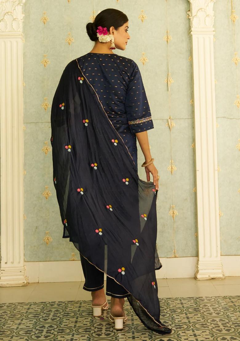 Blue Embroidered Silk Blend Kurta Set - Indya
