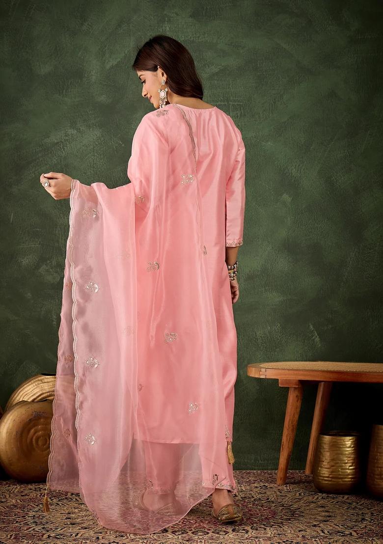 Red Embroidered Silk Blend Kurta Set - Indya