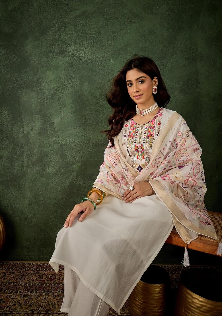 White Embroidered Silk Blend Kurta Set - Indya