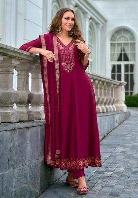 Maroon Embroidered Silk Blend Kurta Set
