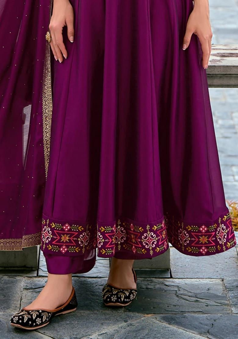 Purple Embroidered Silk Blend Kurta Set - Indya