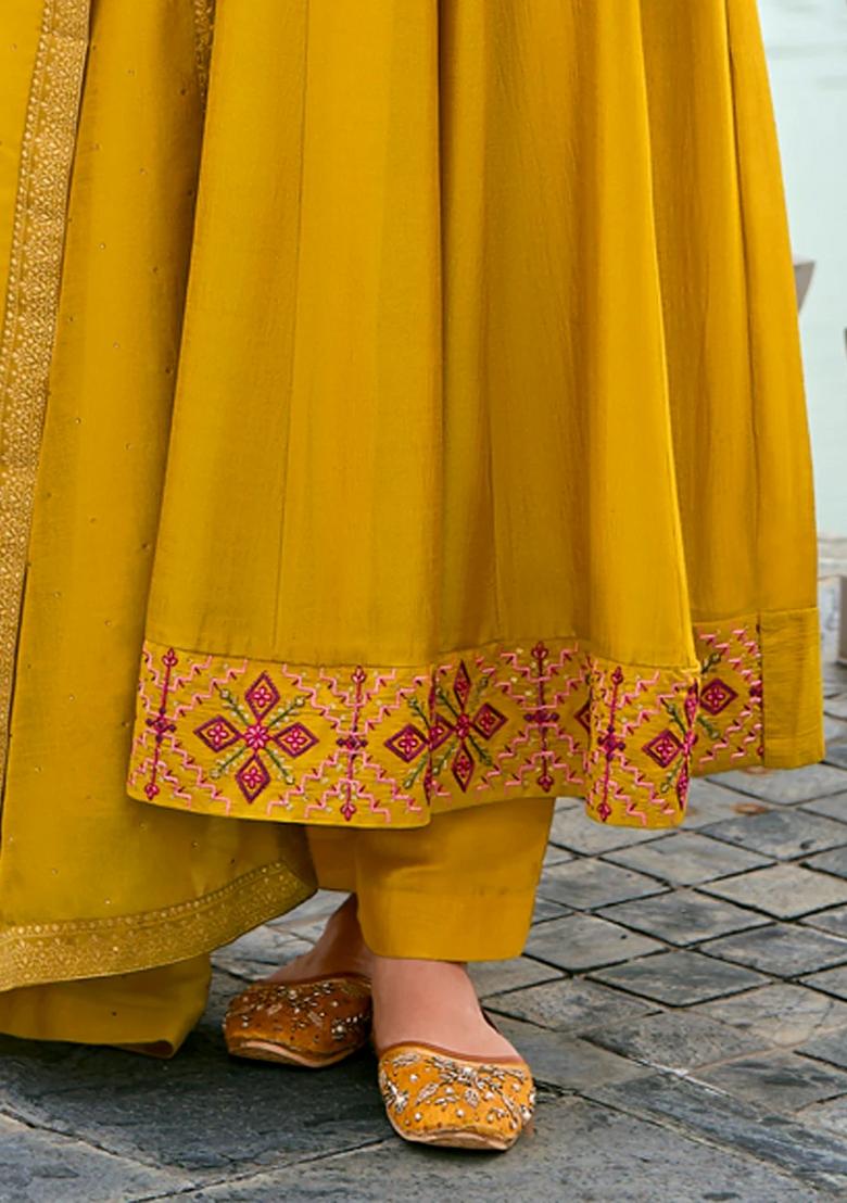 Yellow Embroidered Silk Blend Kurta Set - Indya