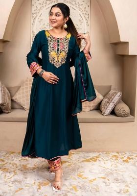 Blue Embroidered Viscose Kurta Set