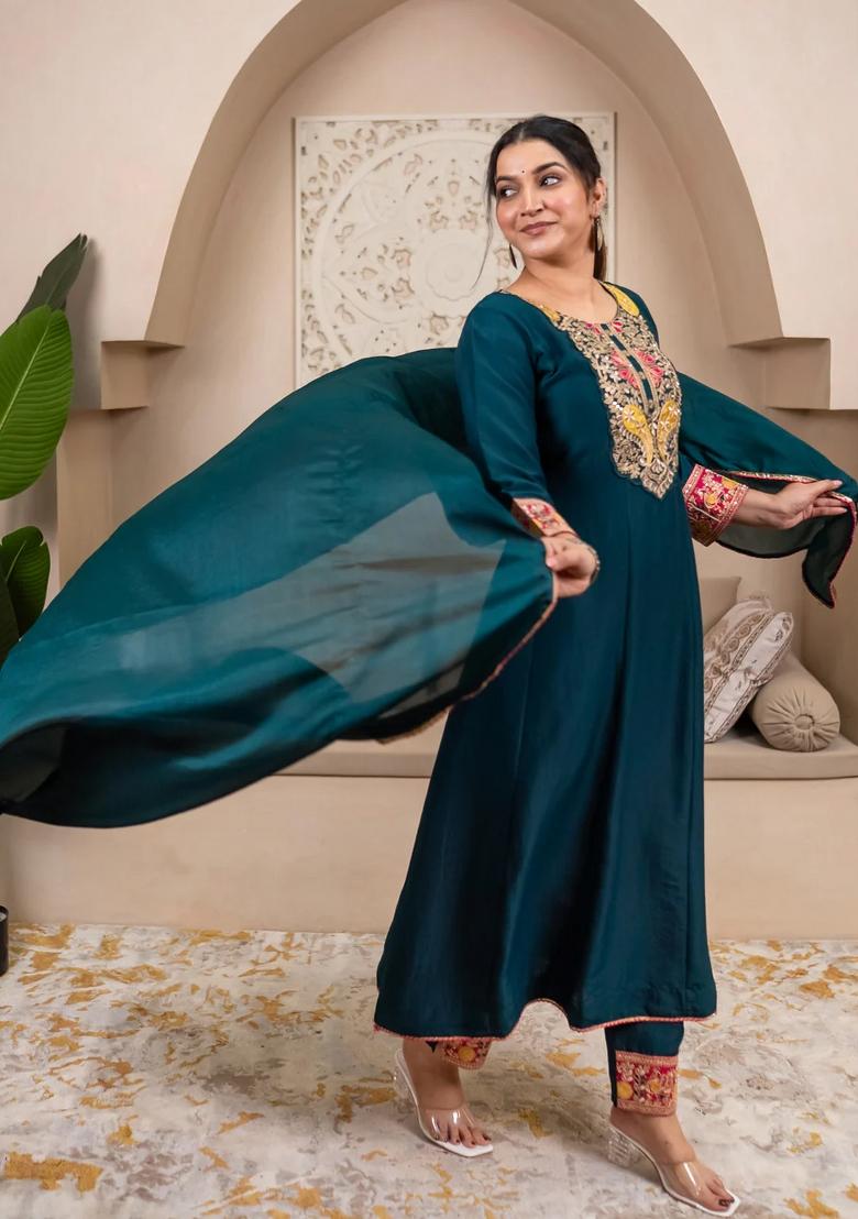 Blue Embroidered Viscose Kurta Set - Indya